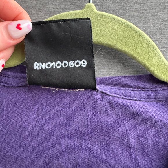 Poison Ivy Junk Food Clothing tee - Picture 4 of 5